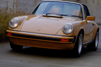 Porsche 911 3.0 SC Targa (1978)-13